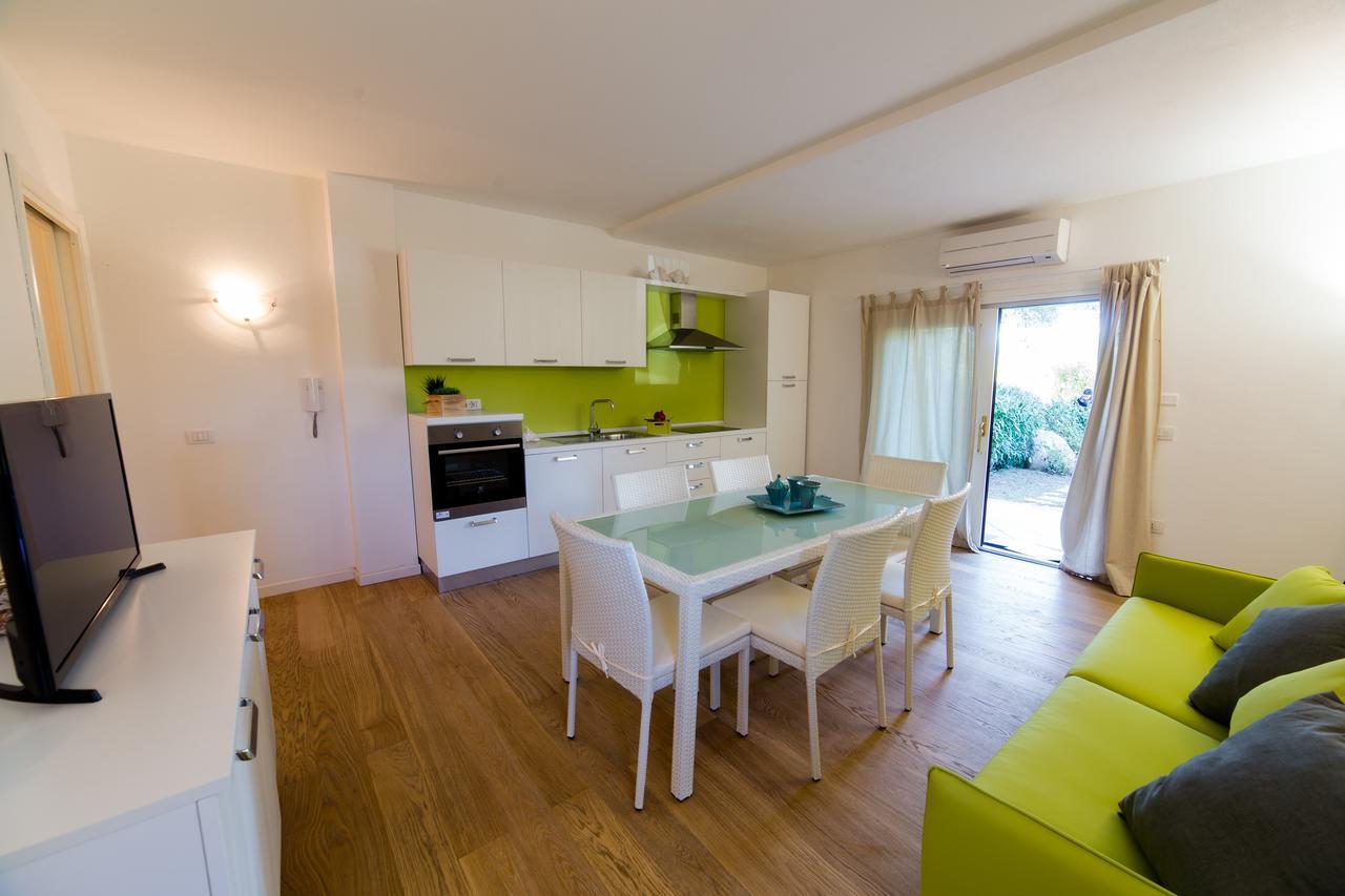 Residenze Dei Fiori Villa Порто Ротондо Екстериор снимка