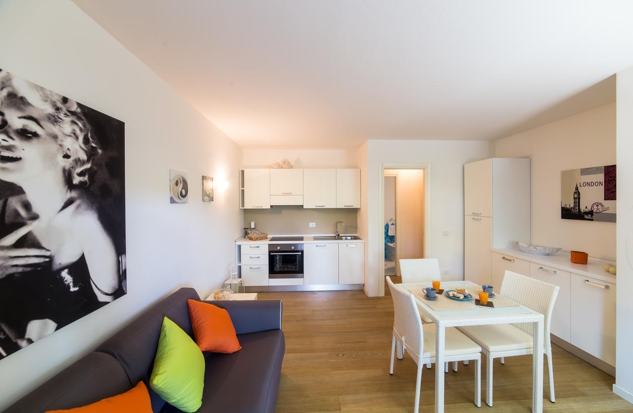 Residenze Dei Fiori Villa Порто Ротондо Екстериор снимка